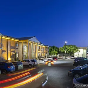 Отель Adelaide Inn, Аделаида