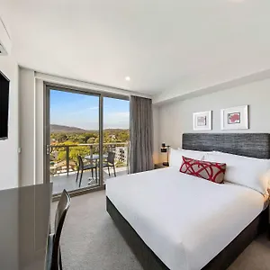 **** Aparthotel Adina Serviced Dickson Australia