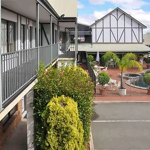 4* Motel Ibis Styles Manor