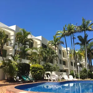*** Aparthotel Camargue Beachfront Australia